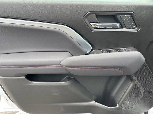 new 2025 Chevrolet Colorado car, priced at $49,055