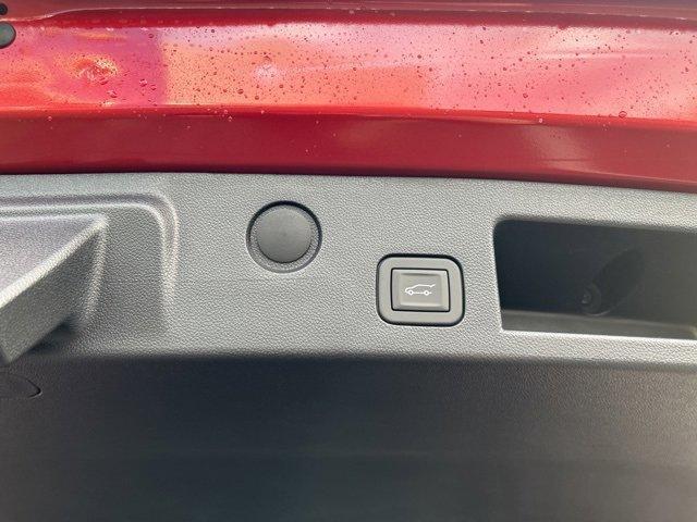 new 2026 Chevrolet Equinox car, priced at $33,305