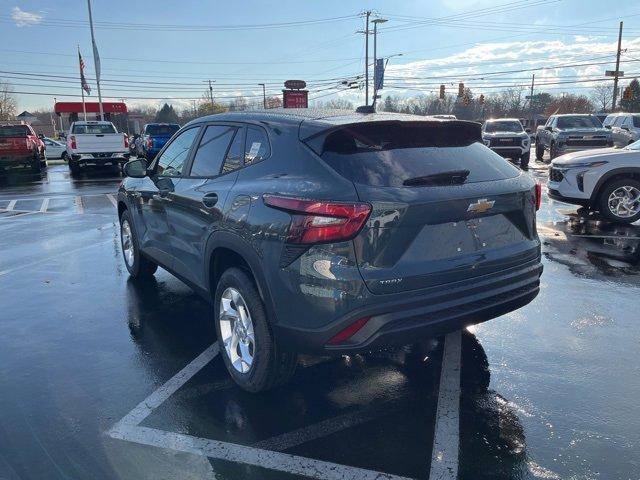 new 2025 Chevrolet Trax car, priced at $22,740