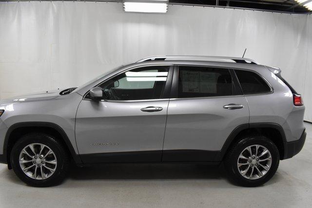 used 2019 Jeep Cherokee car, priced at $15,498