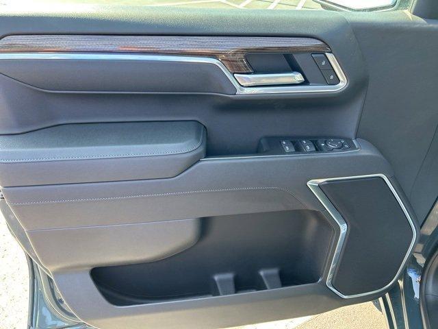 new 2025 Chevrolet Silverado 1500 car, priced at $54,655