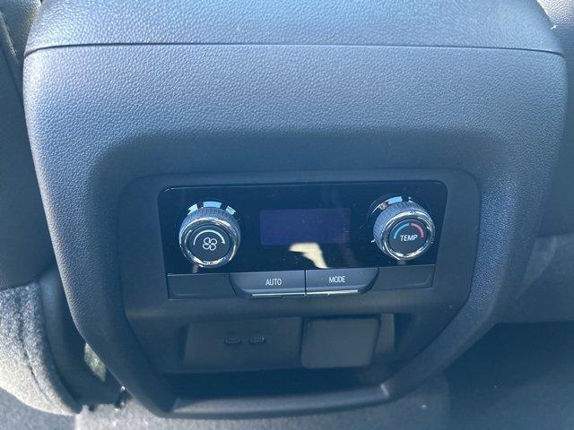 new 2026 Chevrolet Traverse car, priced at $57,455