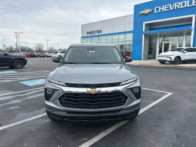 new 2025 Chevrolet TrailBlazer car, priced at $26,823