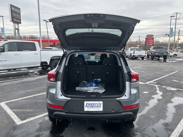 new 2025 Chevrolet TrailBlazer car, priced at $26,823