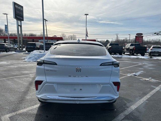 new 2025 Buick Envista car, priced at $32,135