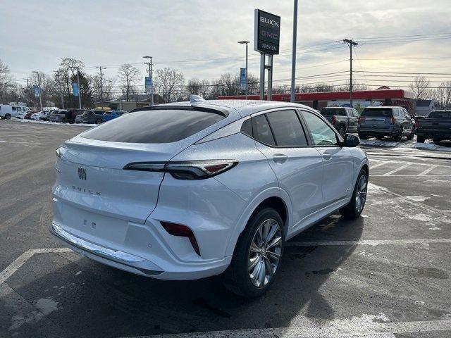 new 2025 Buick Envista car, priced at $29,513