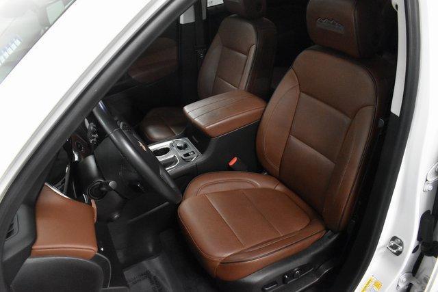 used 2021 Chevrolet Traverse car, priced at $27,498