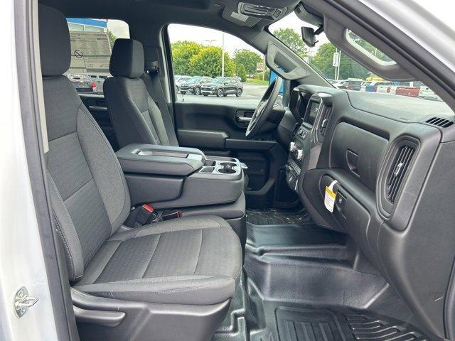 new 2025 GMC Sierra 2500 car, priced at $52,527