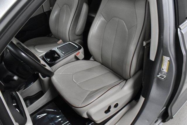 used 2019 Chrysler Pacifica car, priced at $17,998