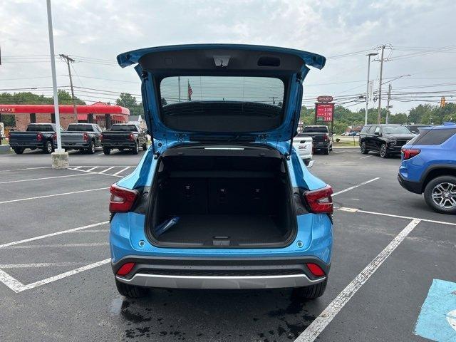 new 2025 Chevrolet Trax car, priced at $24,900
