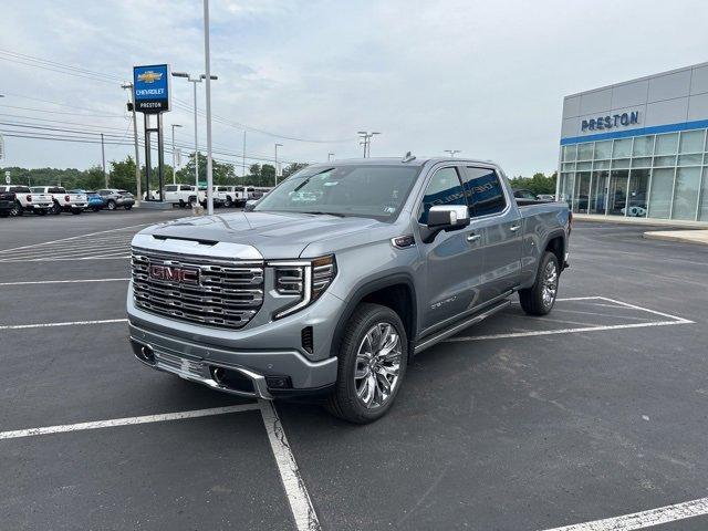 new 2025 GMC Sierra 1500 car, priced at $70,896