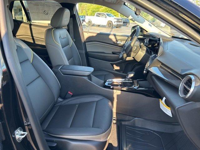 new 2025 Chevrolet Trax car, priced at $26,612