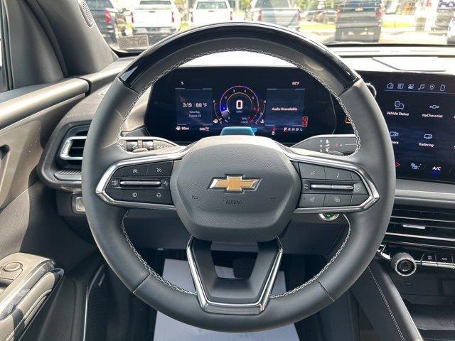 new 2026 Chevrolet Traverse car, priced at $49,145