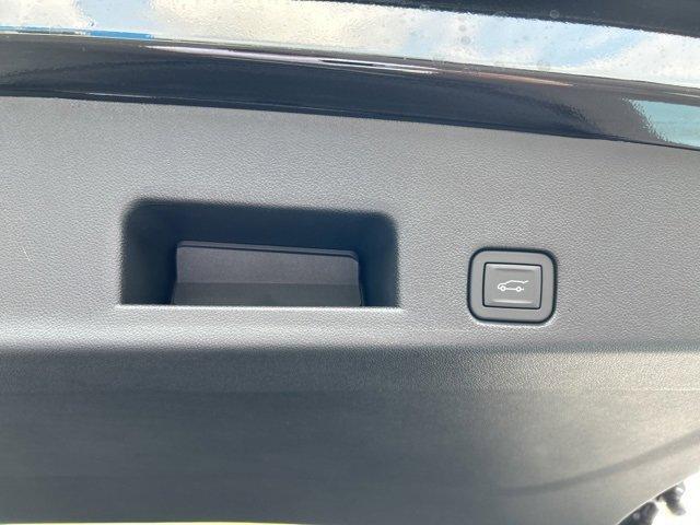 new 2026 Chevrolet Traverse car, priced at $49,145