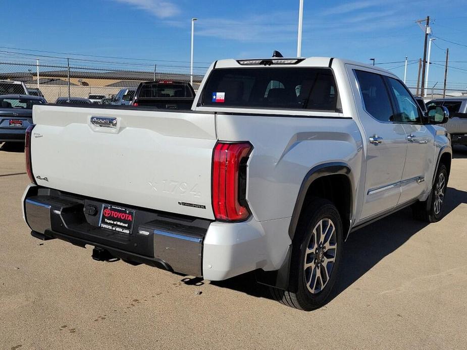 new 2025 Toyota Tundra Hybrid car