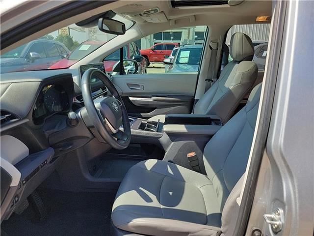 used 2023 Toyota Sienna car, priced at $39,998