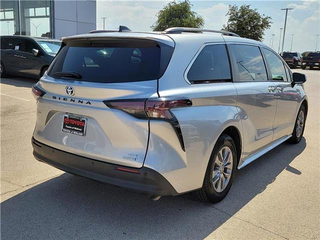 used 2023 Toyota Sienna car, priced at $39,998