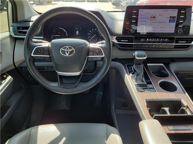 used 2023 Toyota Sienna car, priced at $39,998