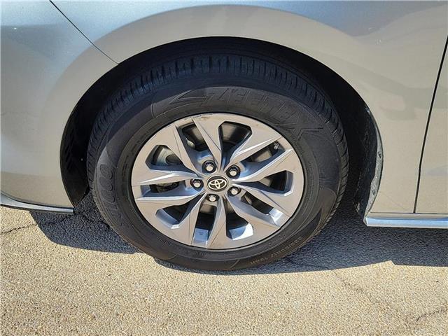 used 2023 Toyota Sienna car, priced at $39,998