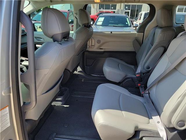 used 2023 Toyota Sienna car, priced at $39,998