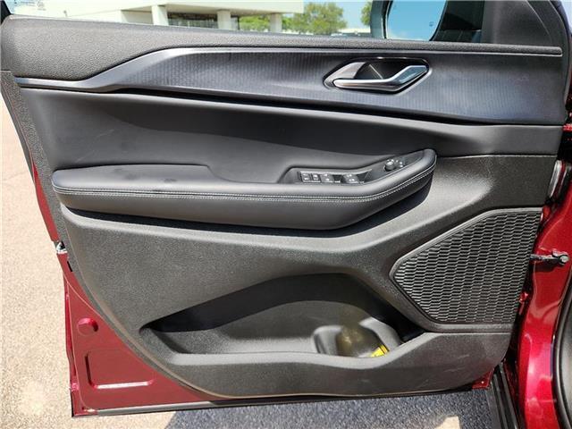 used 2025 Jeep Grand Cherokee car, priced at $35,995