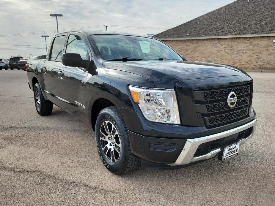 used 2022 Nissan Titan car