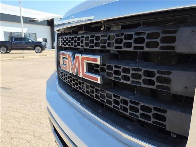 used 2013 GMC Sierra 2500 car, priced at $19,995