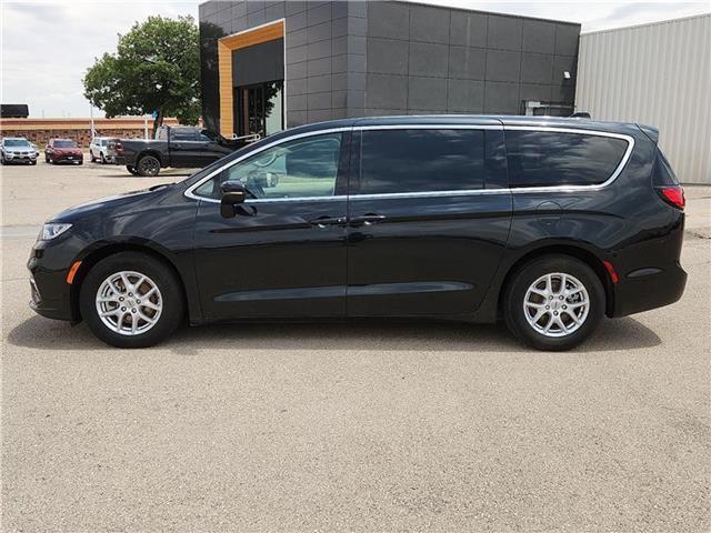 used 2023 Chrysler Pacifica car, priced at $24,995
