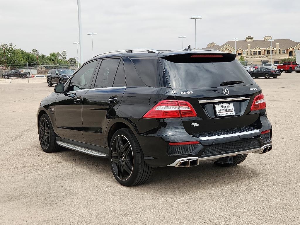 used 2015 Mercedes-Benz M-Class car, priced at $30,098