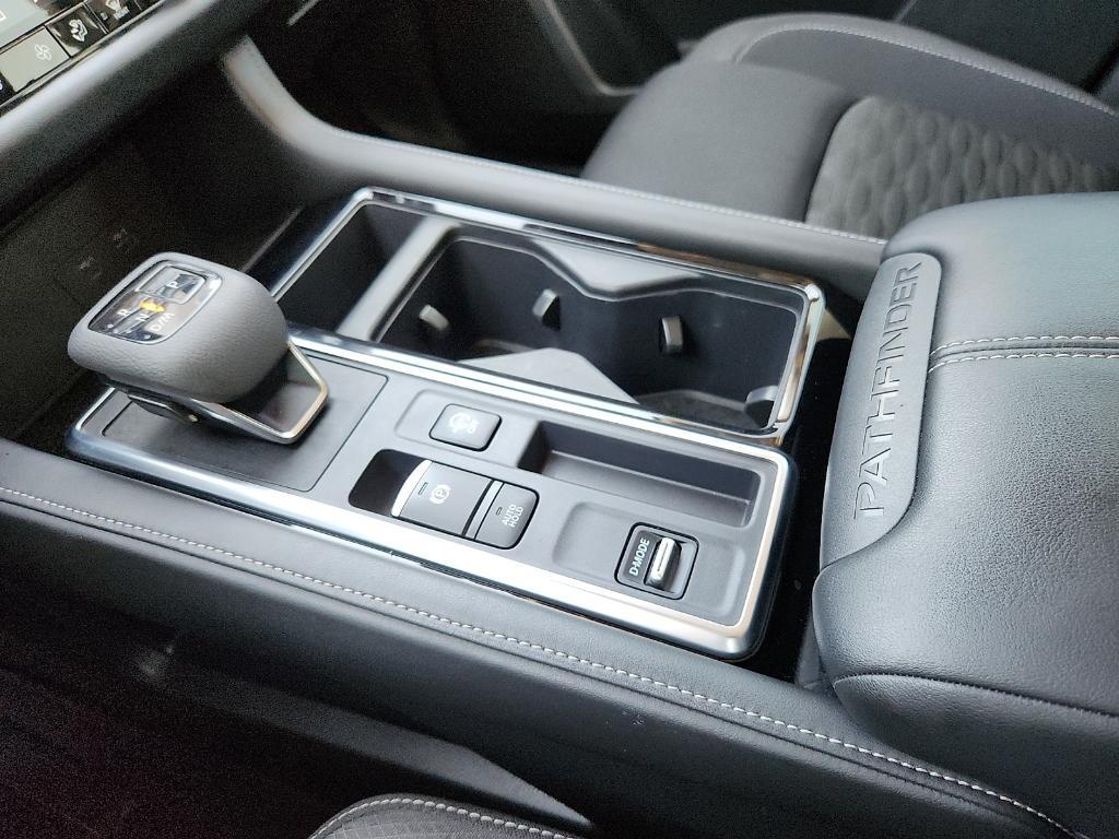 used 2024 Nissan Pathfinder car, priced at $31,999