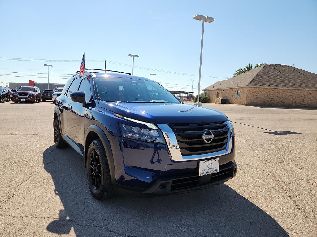 used 2024 Nissan Pathfinder car, priced at $31,999