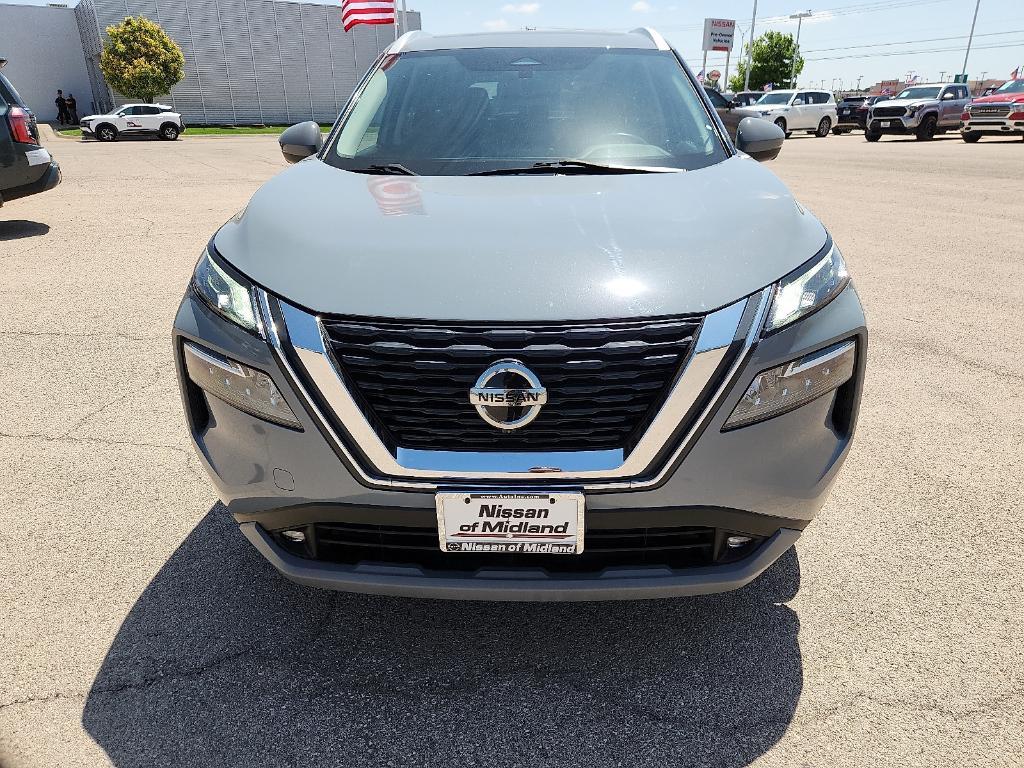 used 2021 Nissan Rogue car, priced at $26,098