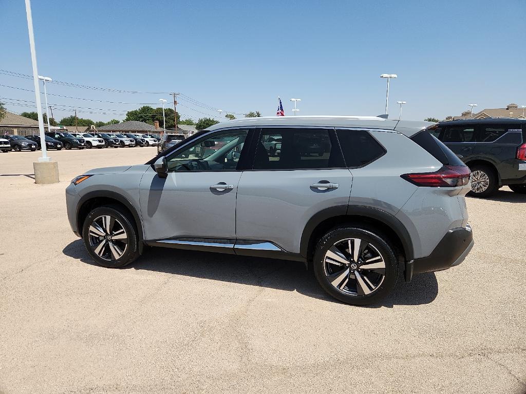 used 2021 Nissan Rogue car, priced at $26,098