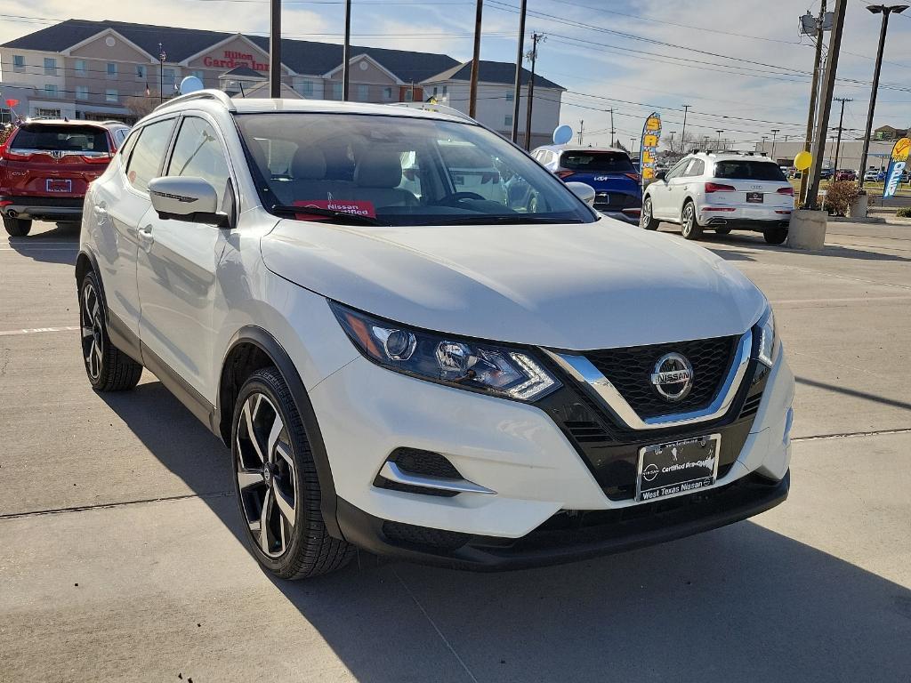 used 2022 Nissan Rogue Sport car, priced at $24,999