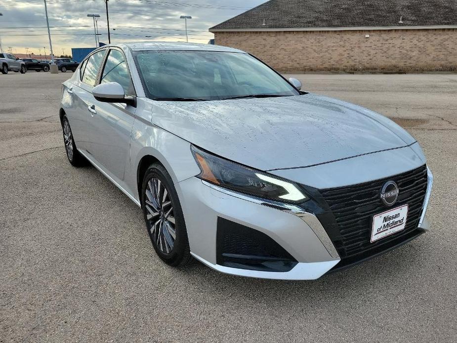 used 2023 Nissan Altima car