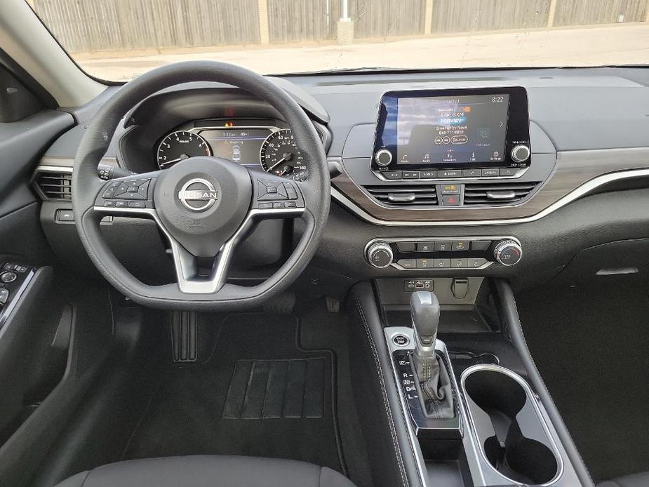 used 2023 Nissan Altima car