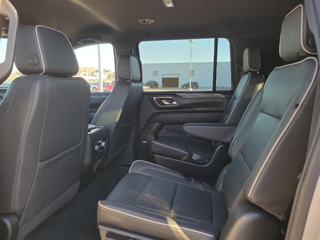 used 2023 GMC Yukon XL car, priced at $57,497