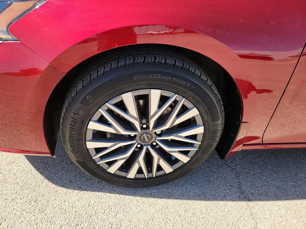 used 2023 Nissan Altima car, priced at $25,499