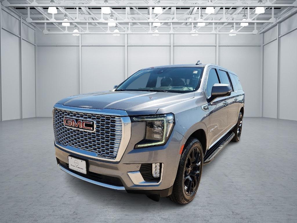 used 2022 GMC Yukon XL car, priced at $46,998