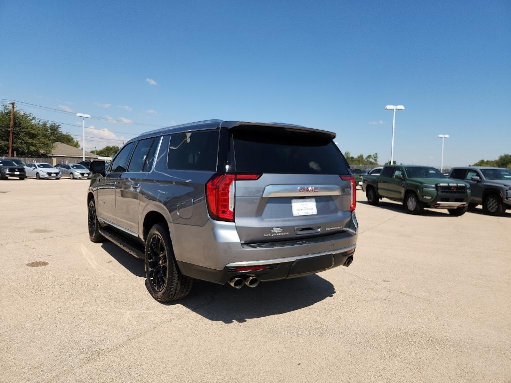 used 2022 GMC Yukon XL car, priced at $46,998