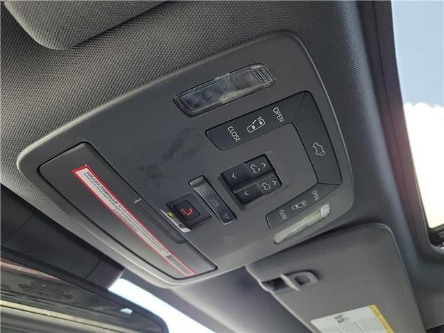 used 2023 Toyota Sienna car, priced at $49,998