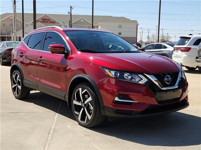 used 2022 Nissan Rogue Sport car, priced at $28,999