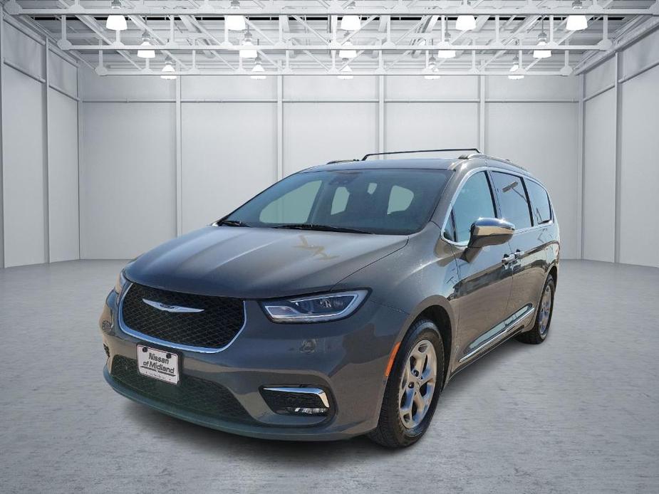 used 2022 Chrysler Pacifica car