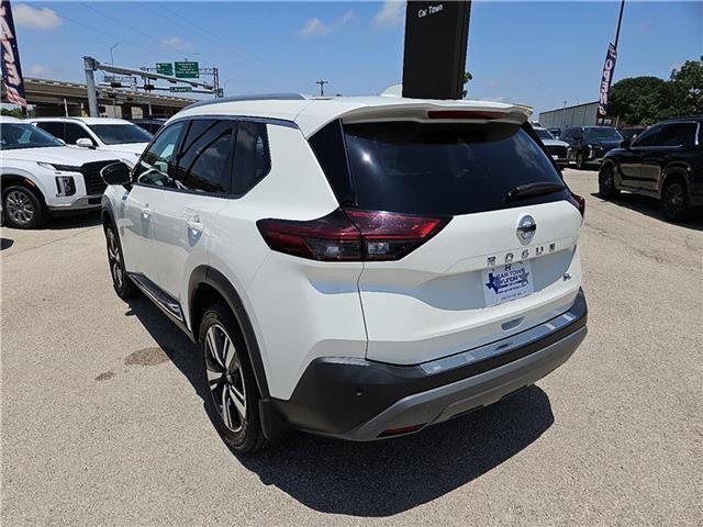 used 2021 Nissan Rogue car, priced at $23,816
