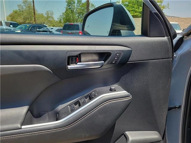 used 2023 Toyota Highlander Hybrid car, priced at $38,295