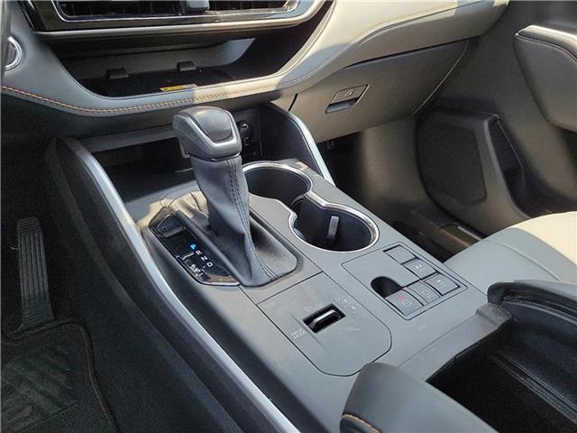 used 2023 Toyota Highlander Hybrid car, priced at $38,295