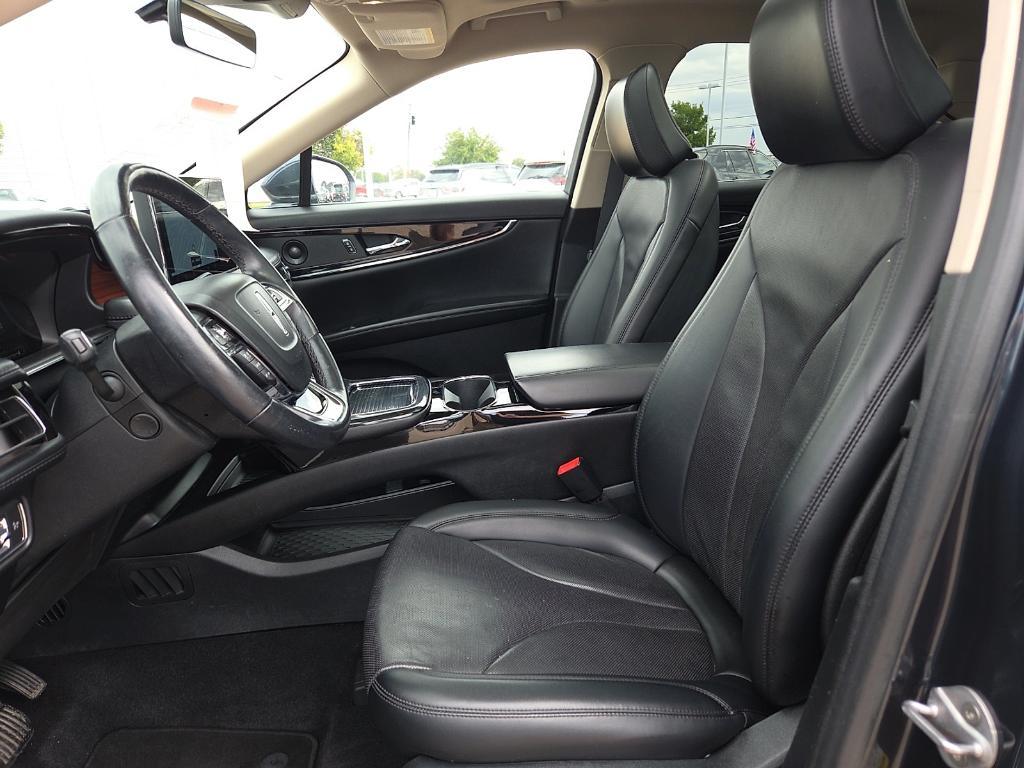used 2022 Lincoln Nautilus car, priced at $33,397