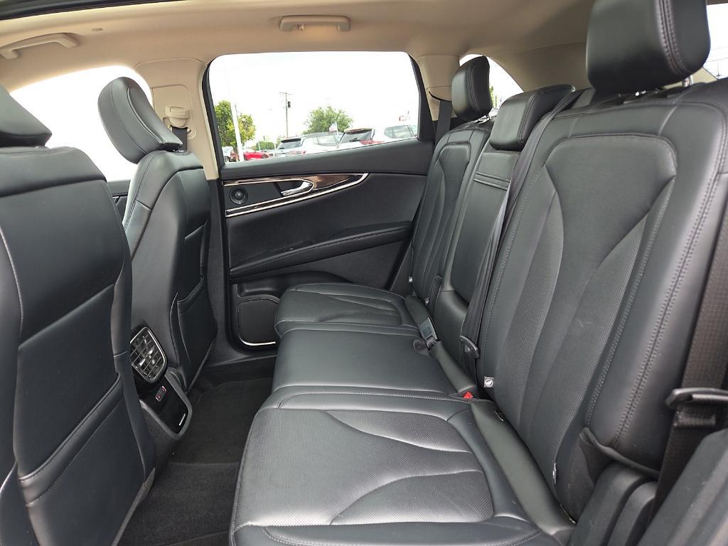 used 2022 Lincoln Nautilus car, priced at $33,397