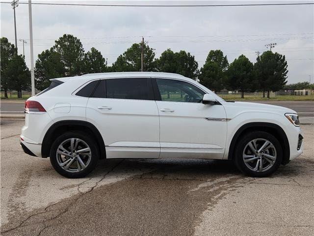 used 2024 Volkswagen Atlas Cross Sport car