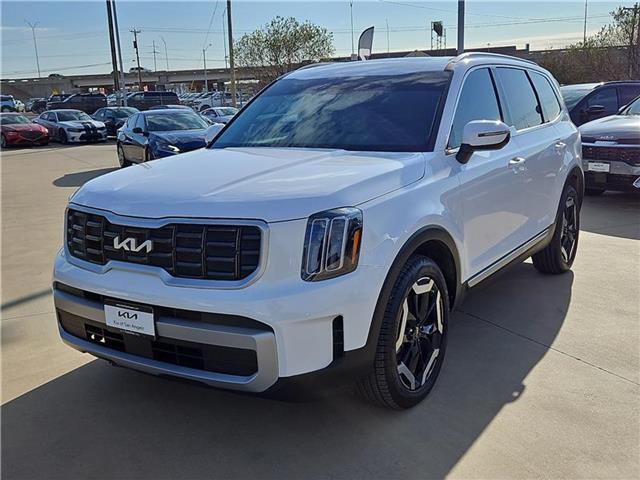 used 2024 Kia Telluride car, priced at $39,429